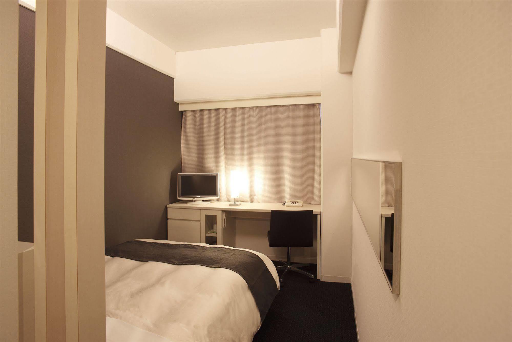 Hotel Binario Umeda Осака Экстерьер фото